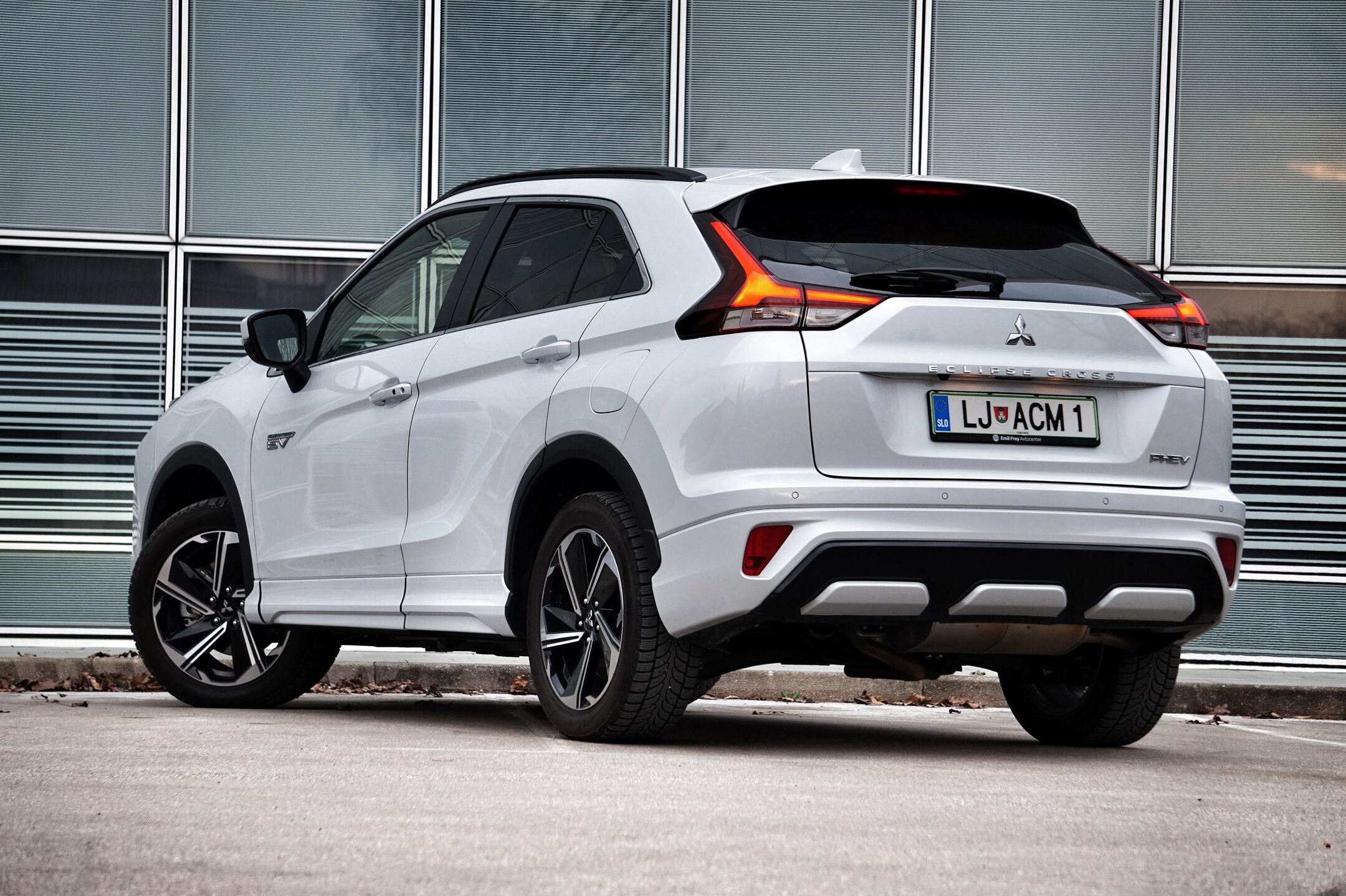 Test Mitsubishi eclipse cross PHEV 2.4 SAWC 4WD diamond AMZS